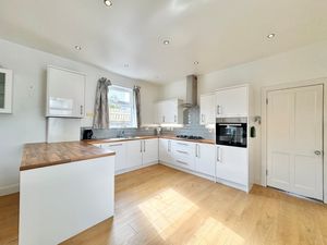 Photo 20- click for photo gallery